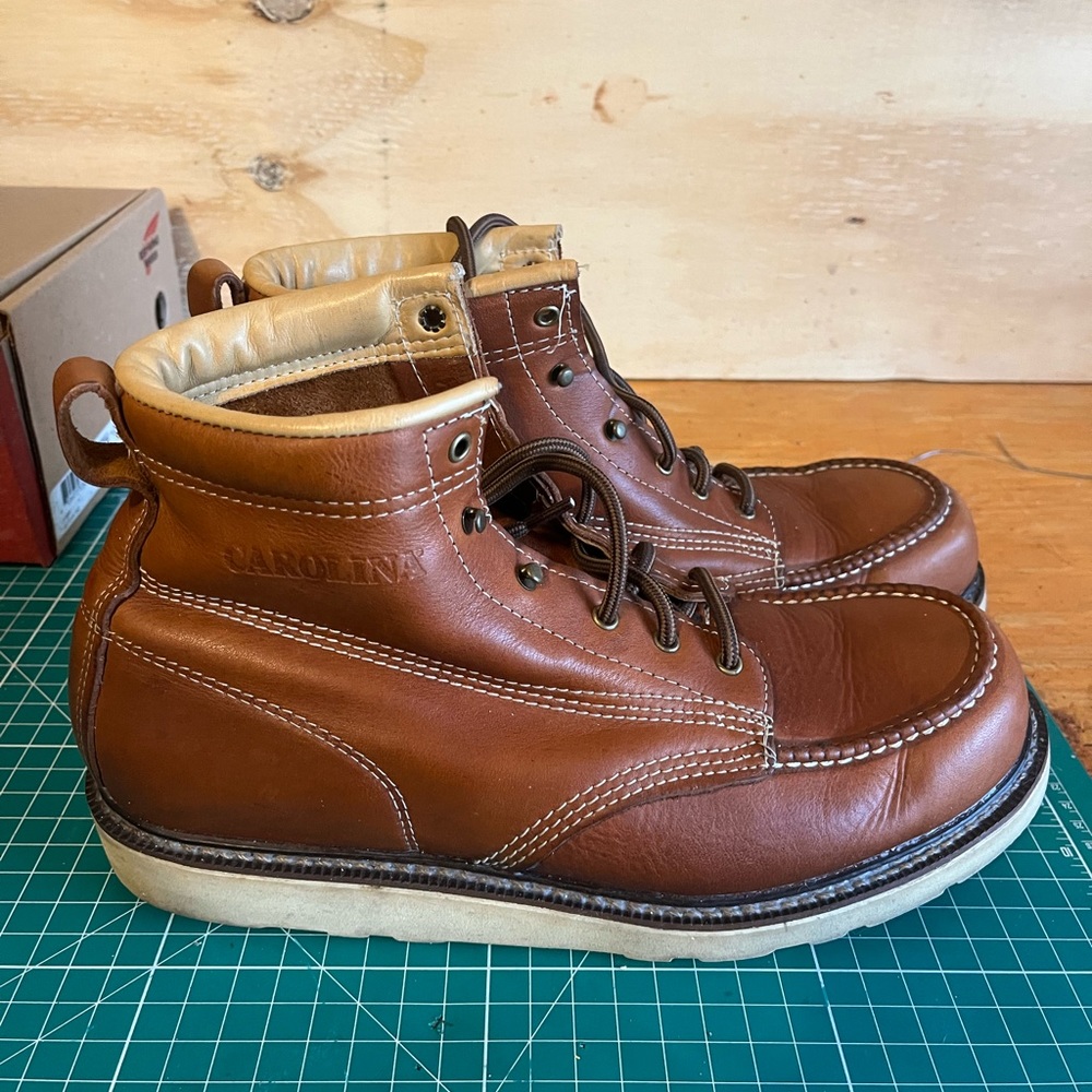 Carolina Moc toe boot size 12